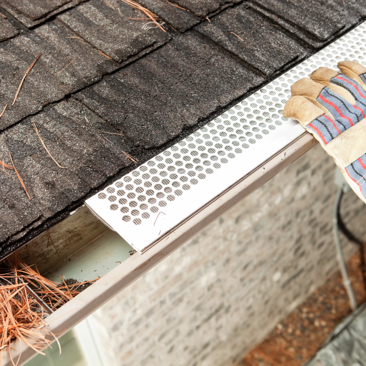 Gutters in Woodbine, GA